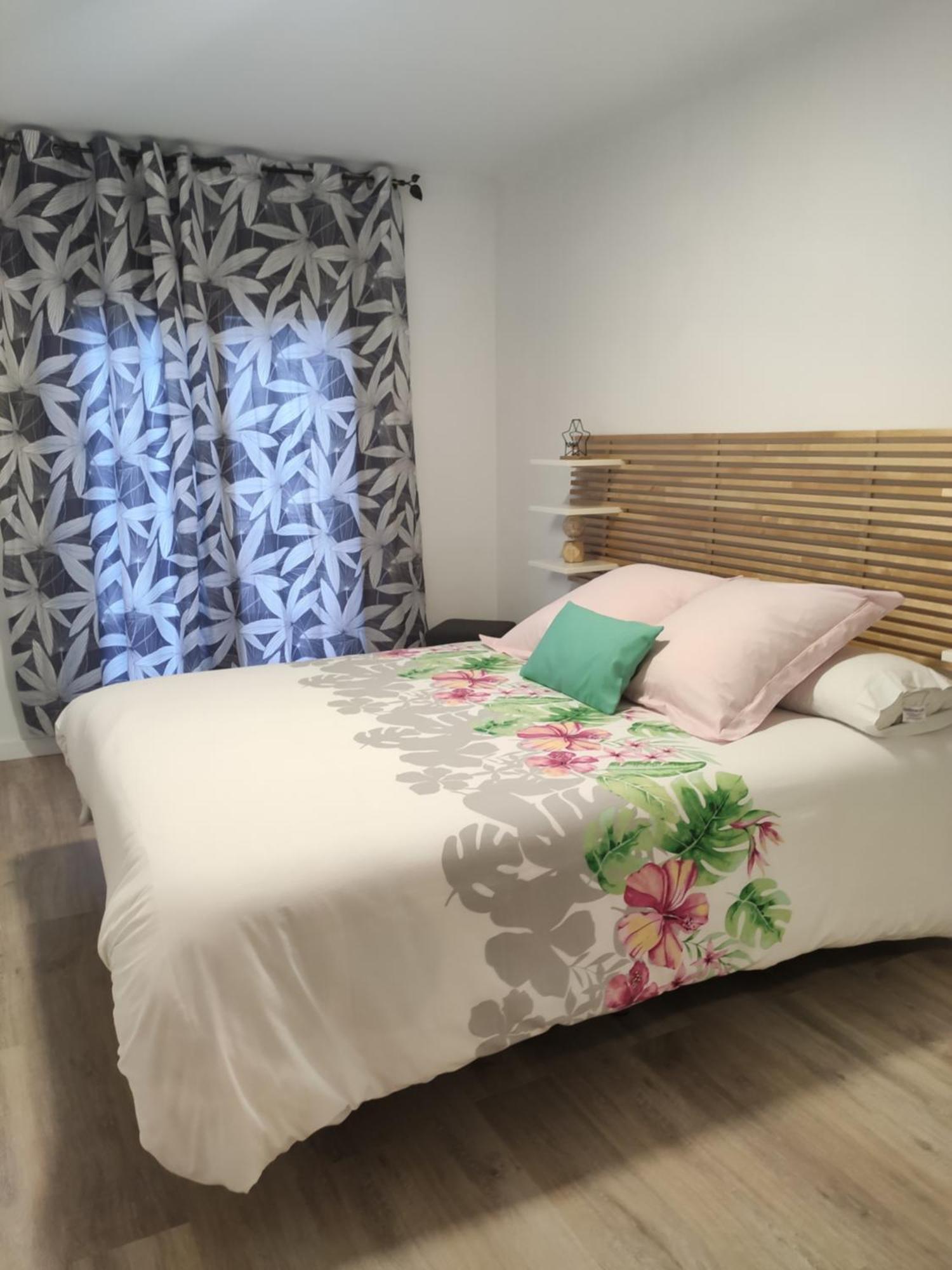 Apartamento Confort II ラ・セウ・ドゥルジェイ エクステリア 写真
