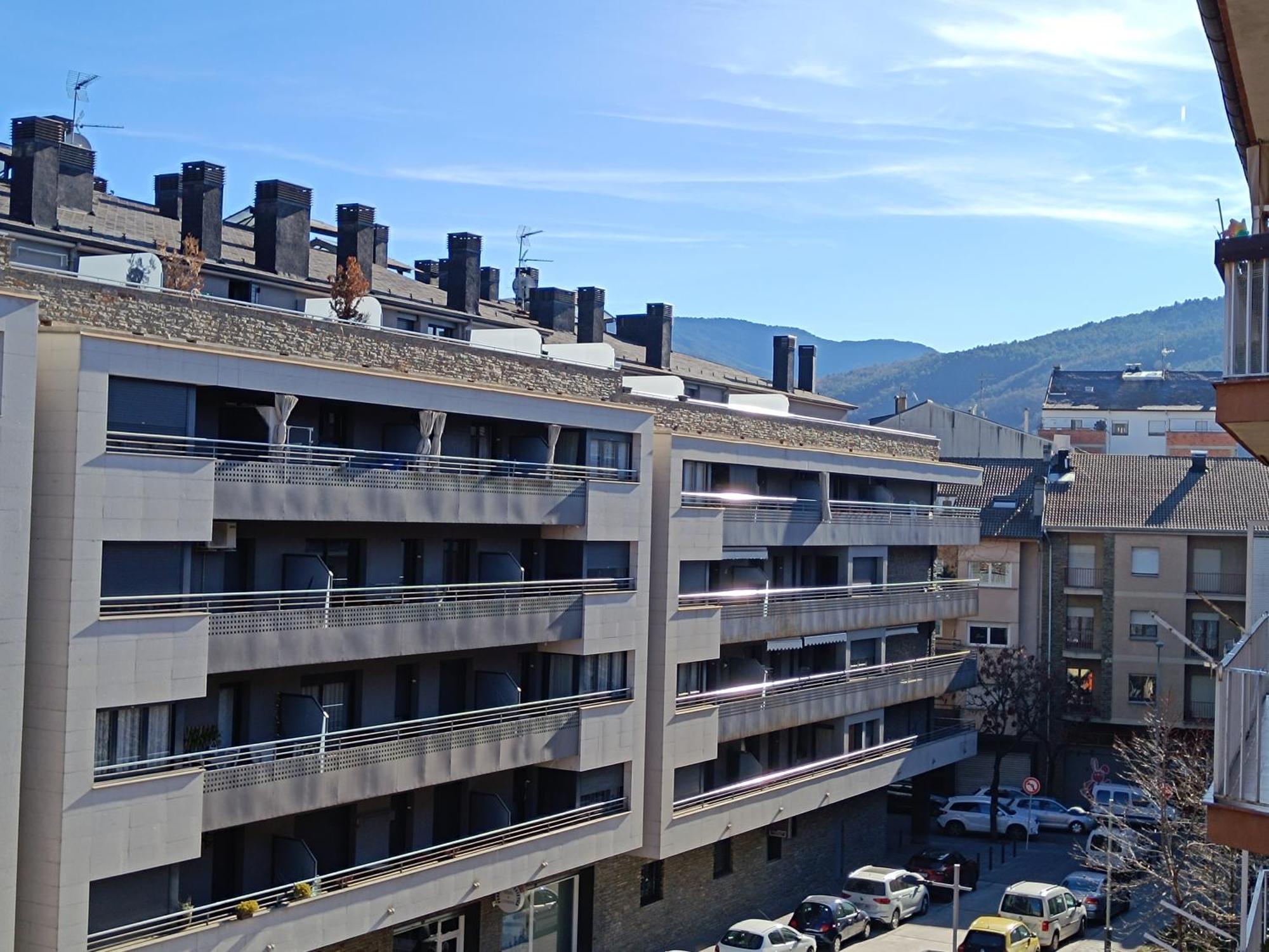 Apartamento Confort II ラ・セウ・ドゥルジェイ エクステリア 写真